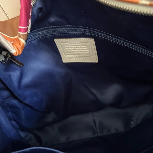 Coach Multicolor Signature Shoulder Bag - Picture 10 of 14
